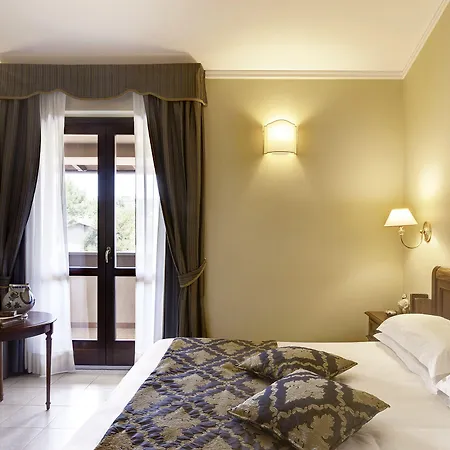 Cattani Stuart Xvii Secolo Szálloda 4*
