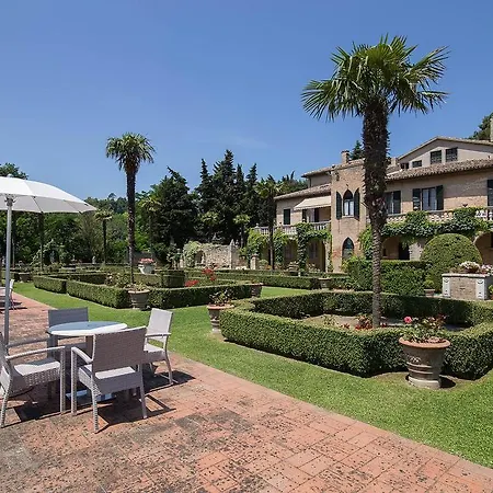 Cattani Stuart Xvii Secolo Hotel