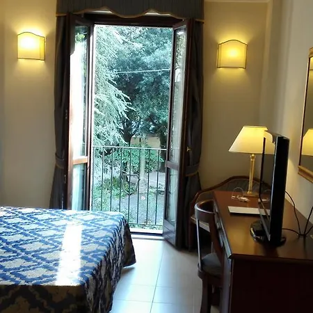 Cattani Stuart Xvii Secolo Hotel Pesaro