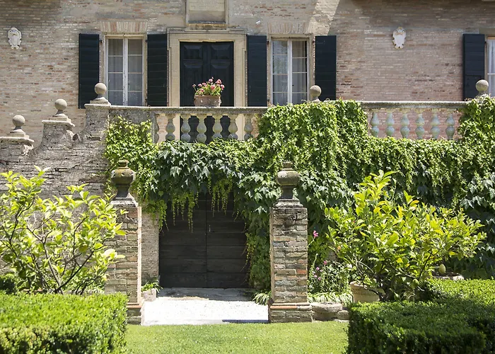 Cattani Stuart Hotel