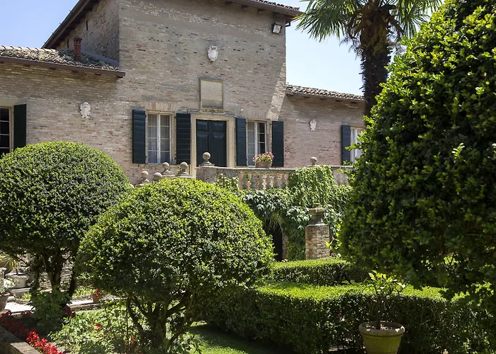 Cattani Stuart Hotel