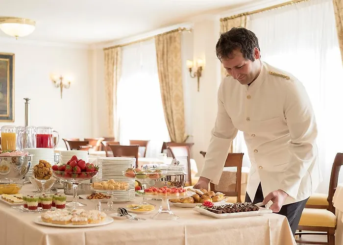 Cattani Stuart Hotel