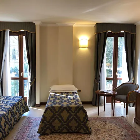Hotel Cattani Stuart Xvii Secolo Pesaro