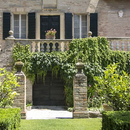 Cattani Stuart Xvii Secolo فندق