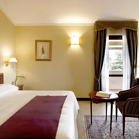 Cattani Stuart Xvii Secolo Hotel Pesaro