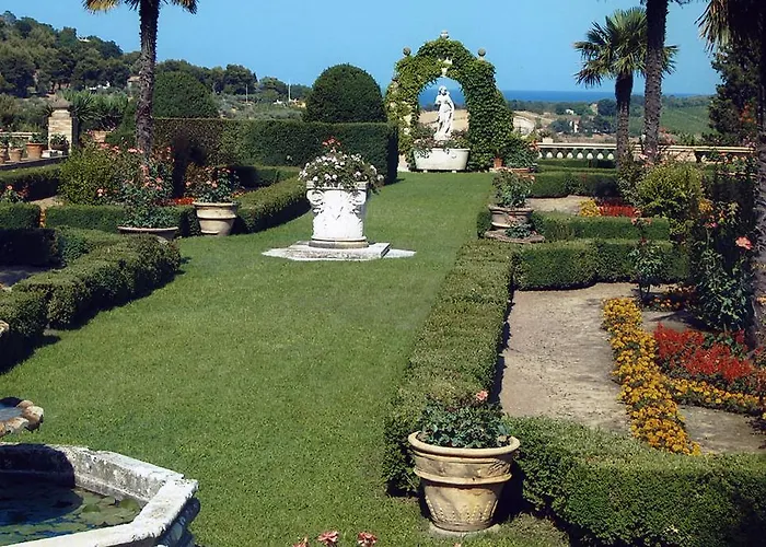 Cattani Stuart Xvii Secolo 4*