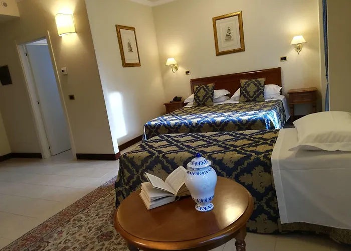 Cattani Stuart Xvii Secolo מלון 4*