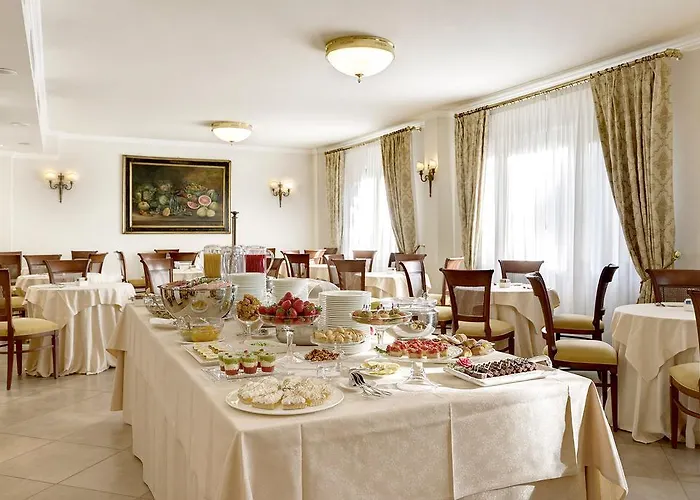 Cattani Stuart Xvii Secolo